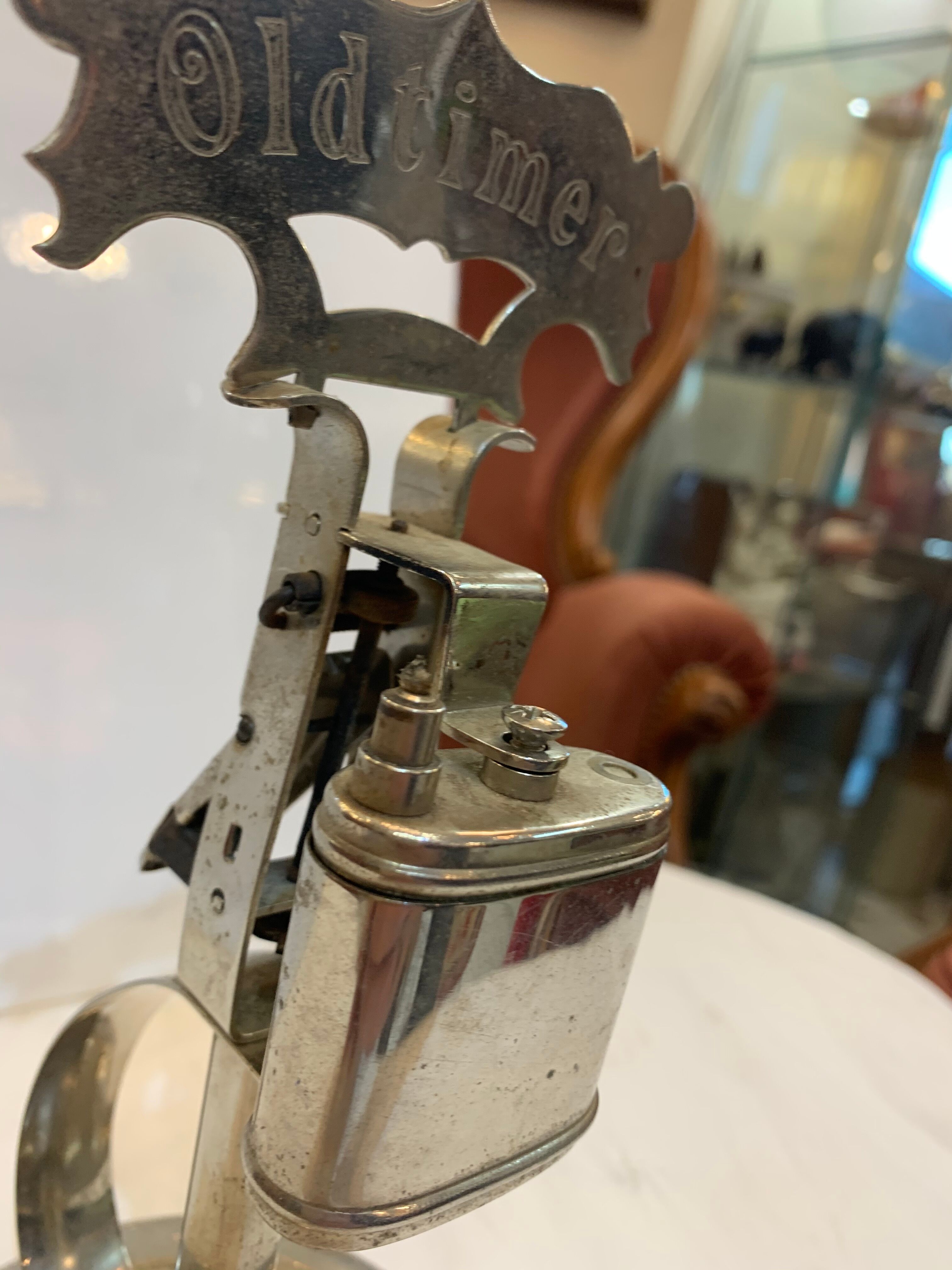 Oldtimer table lighter
