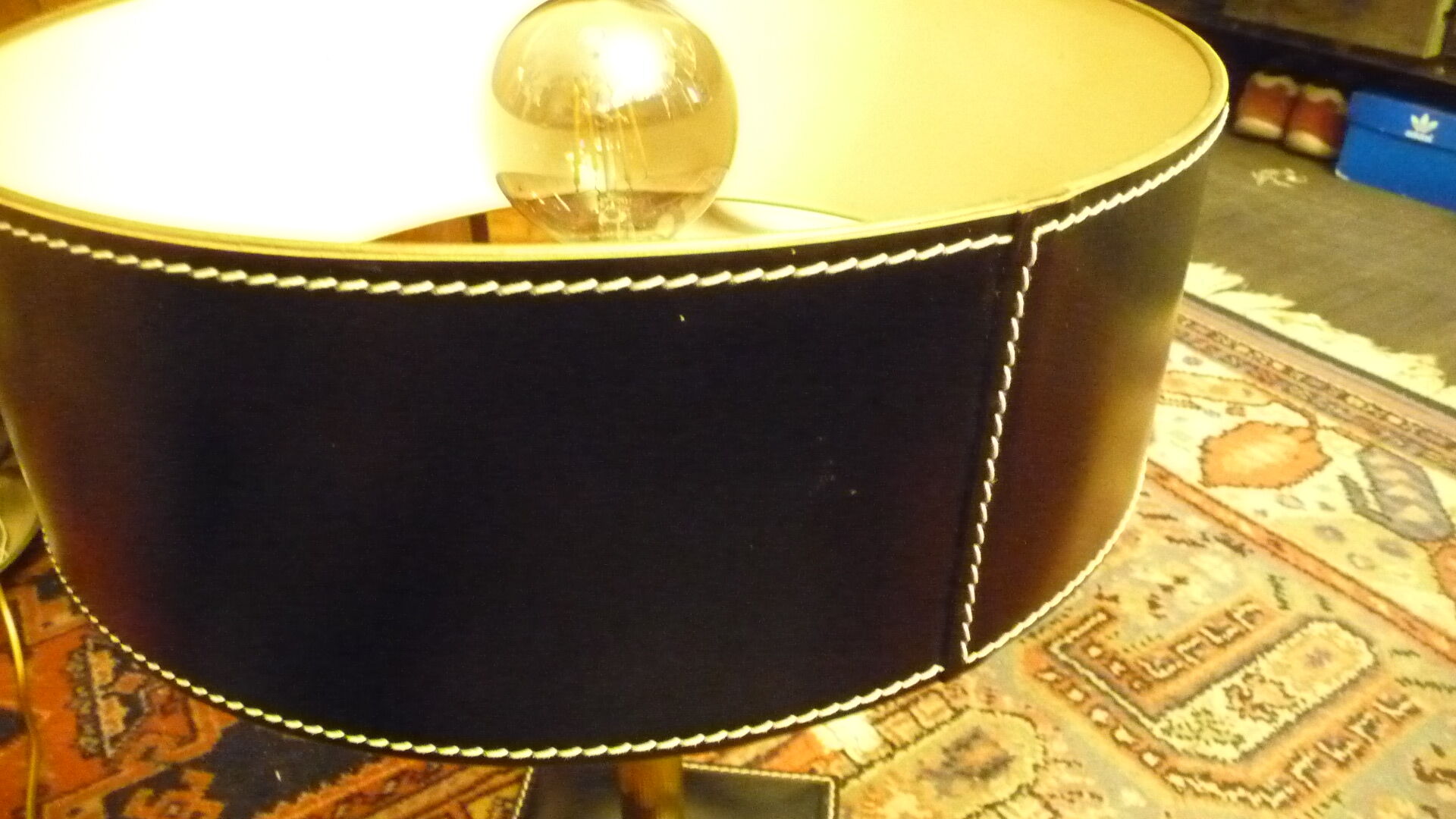 Lampe cuir et métal vintage