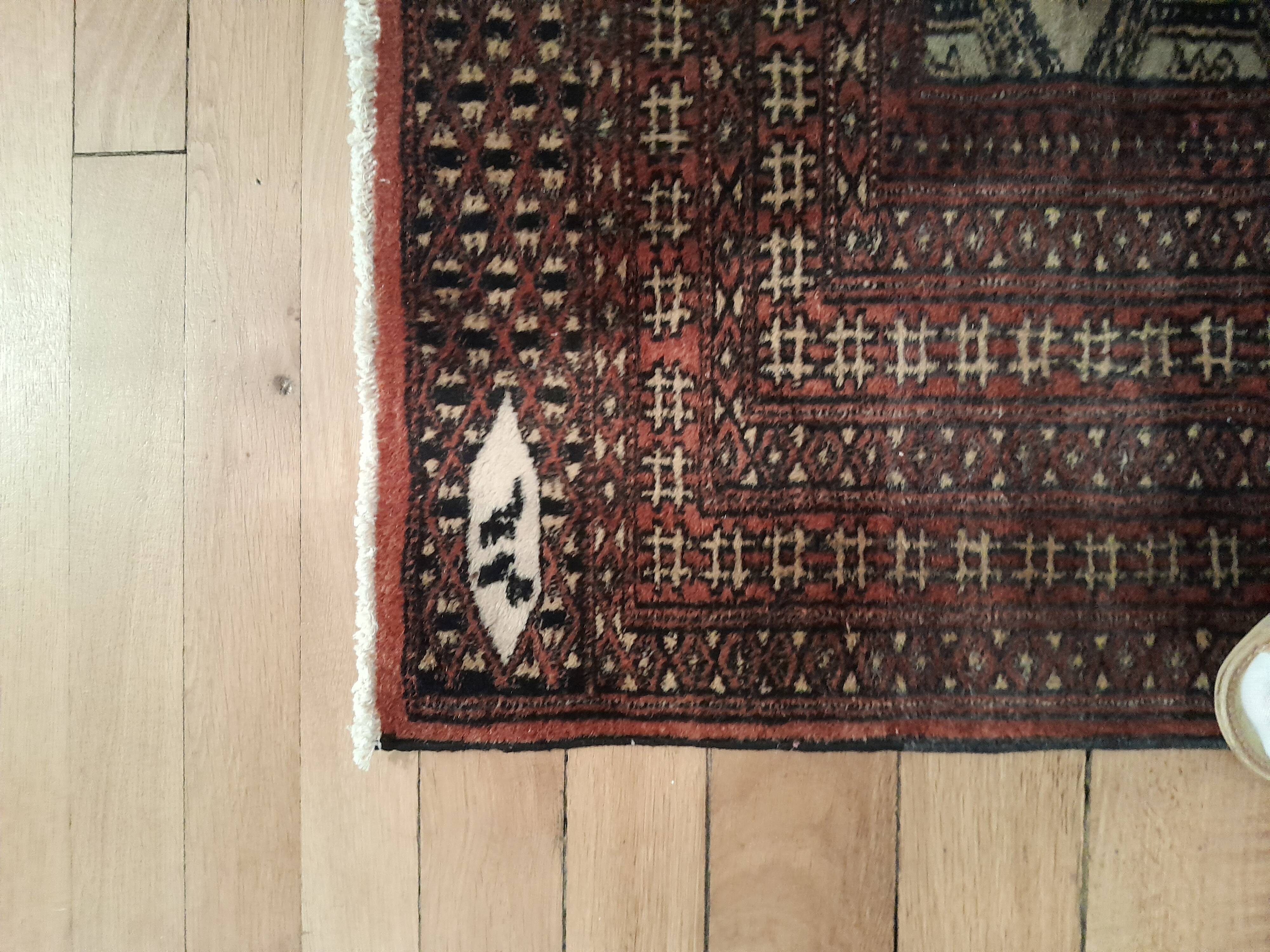 Hand knotted wool rug Pakistan 145 x 95