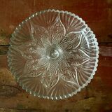 Coupe à fruit en verre ciselé