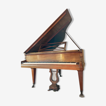 Old piano 1/4 grand PLEYEL