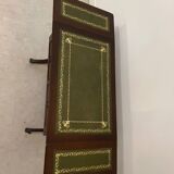Table basse anglaise avec volets et plateau en cuir vert