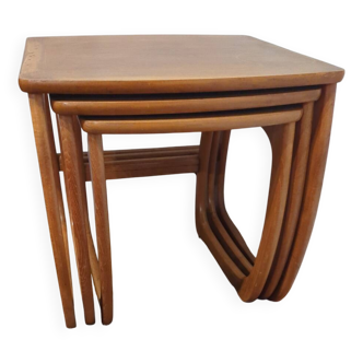 Tables gigognes type Baumann