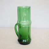 Pichet en verre vert