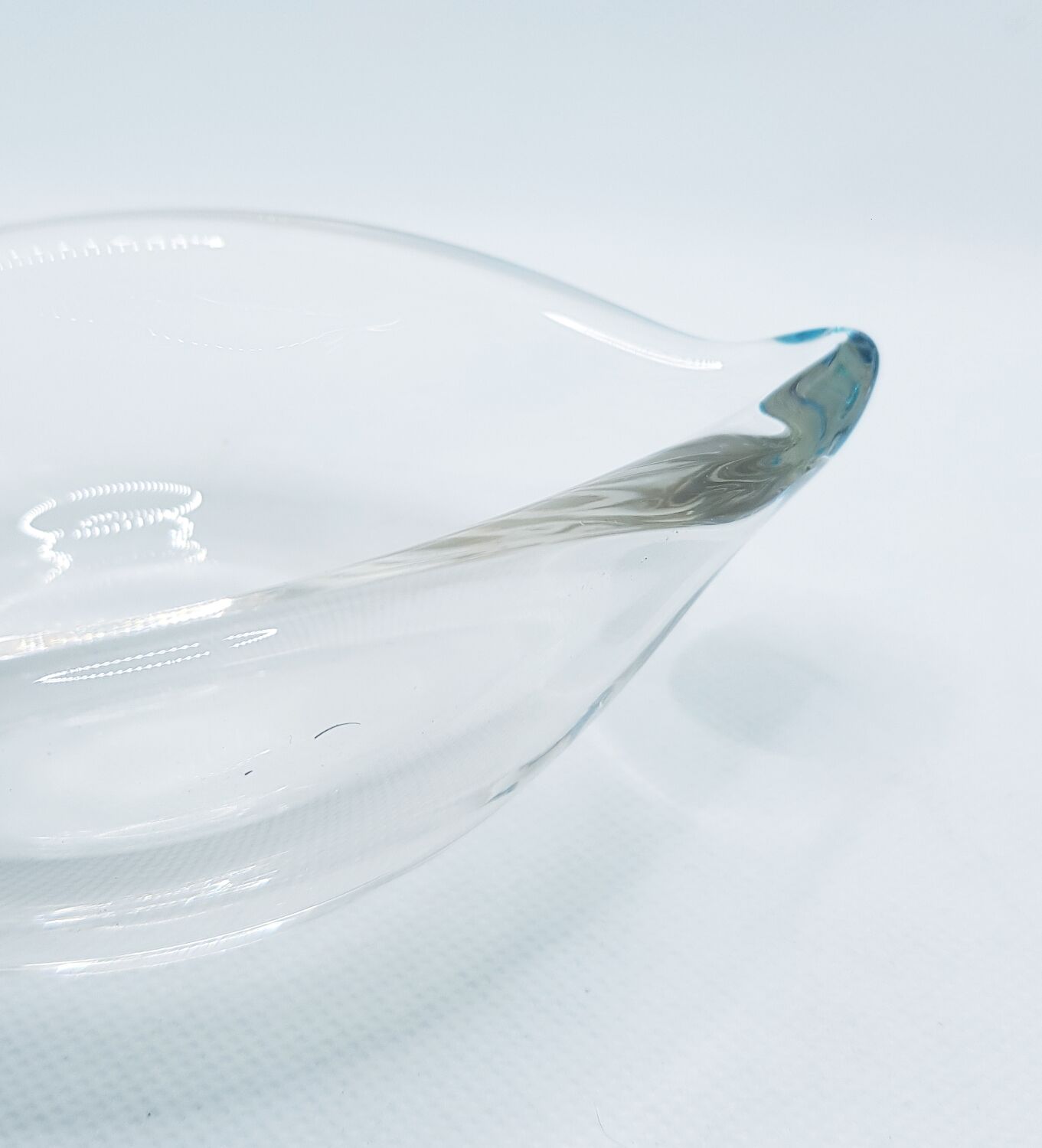 Cendrier canard en verre