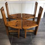 Suite of 4 brutalist-style tripod chairs