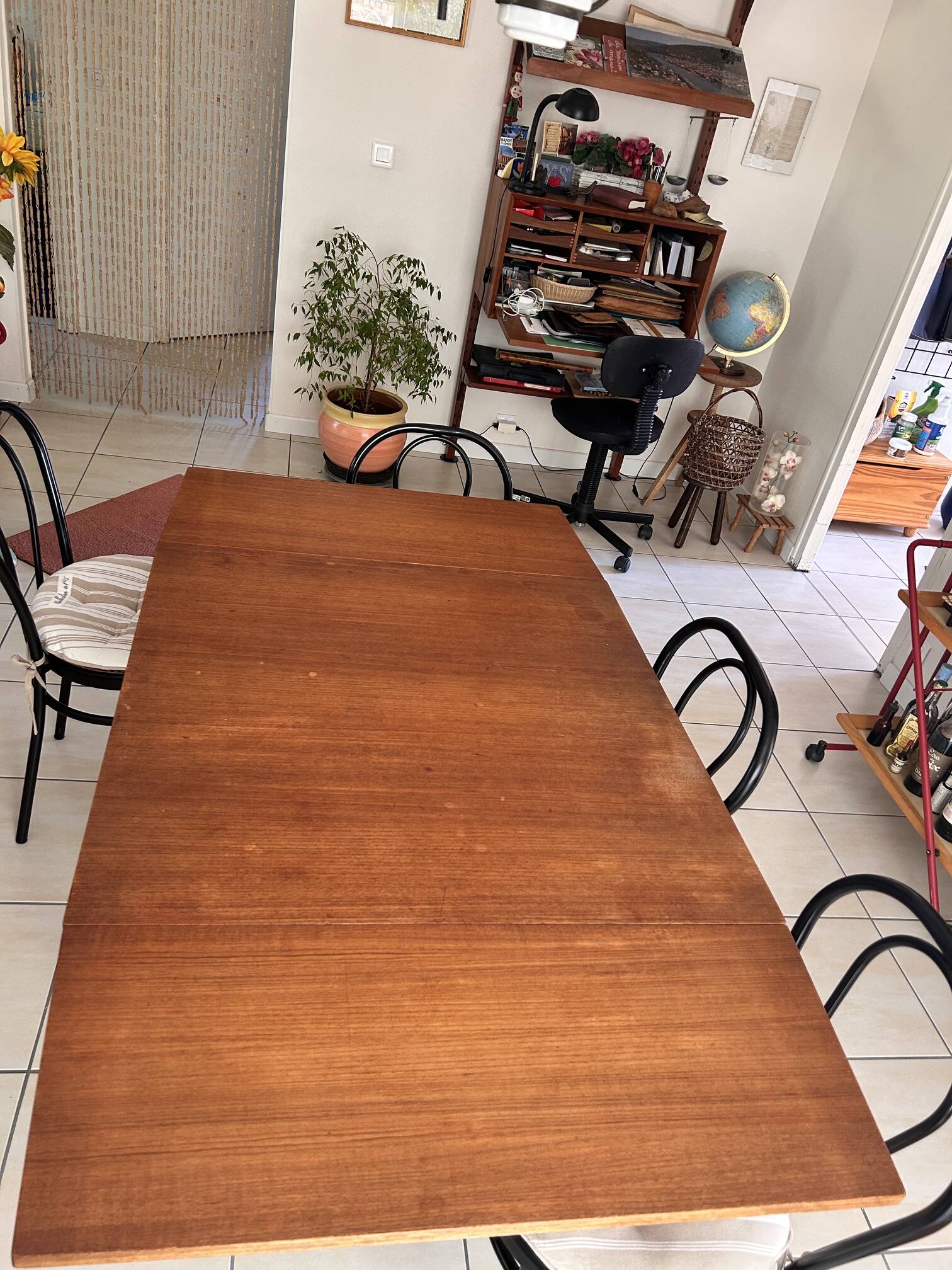 Table extensible en teck de style scandinave, années 60