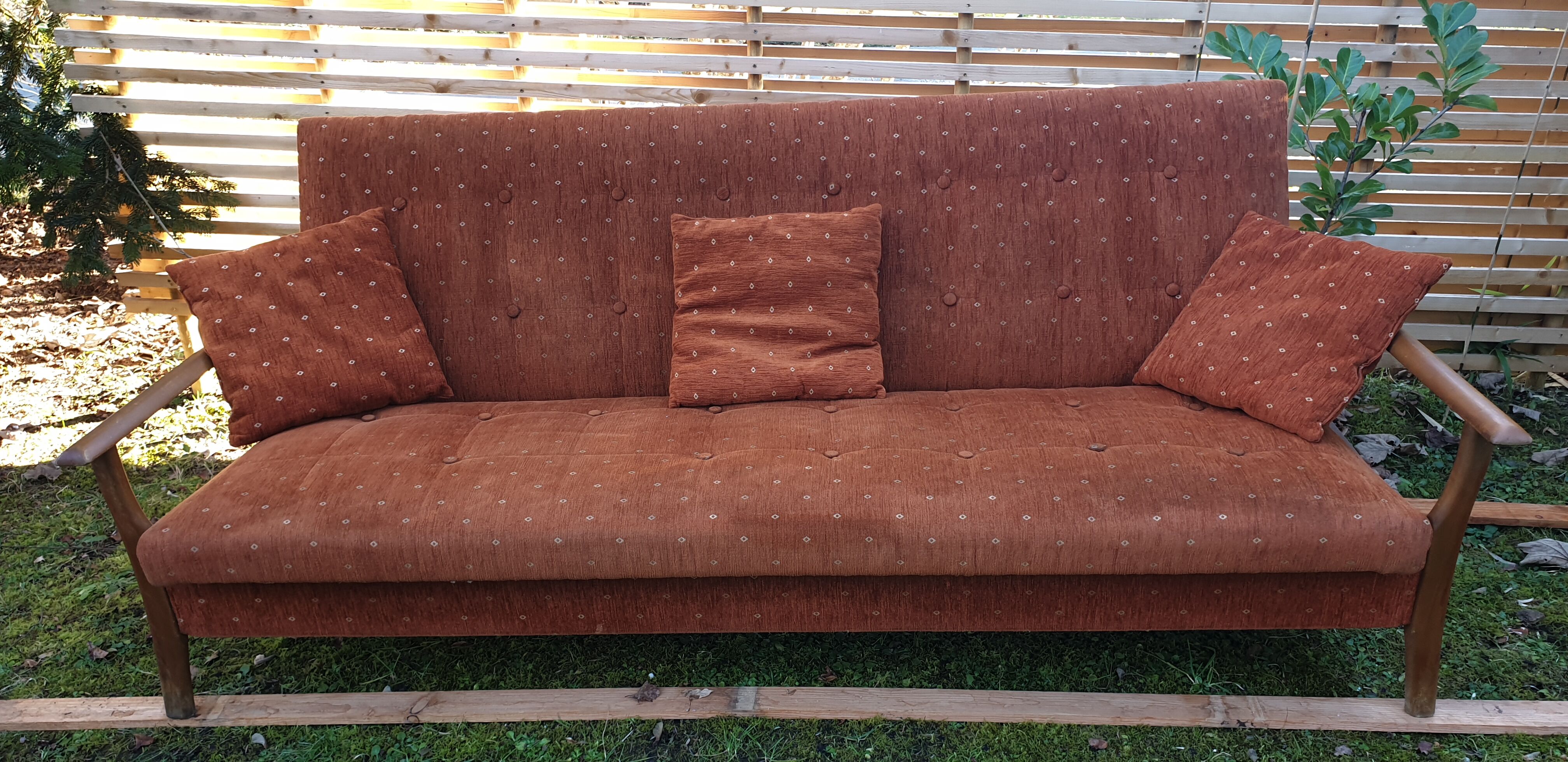 Three-seater sofa bed