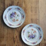 Mismatched vintage dinner plates