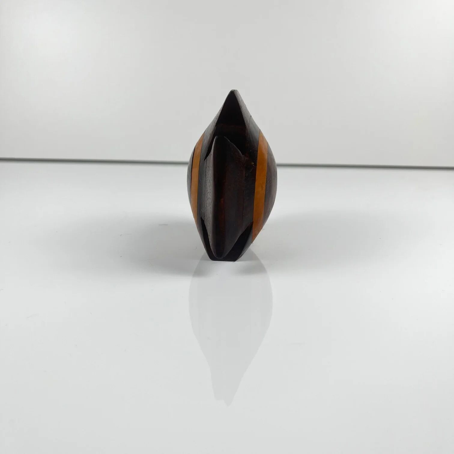 Small statue of a fish in exotic wood, mid-century modernism.