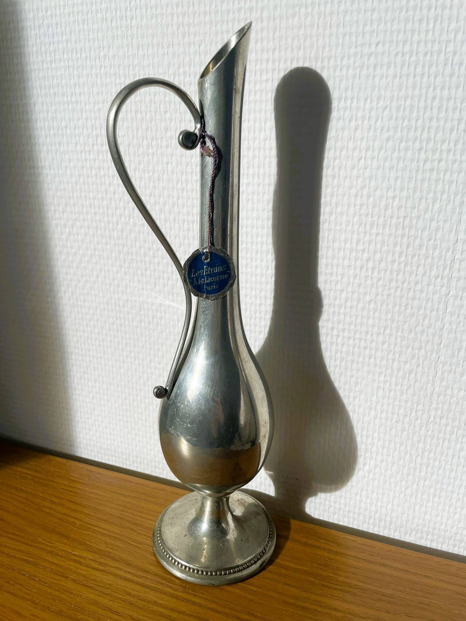 Ewer / vase in pewter from Paris
