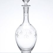 Antique crystal decanter from Nancy, engraved, circa 1920-1930.