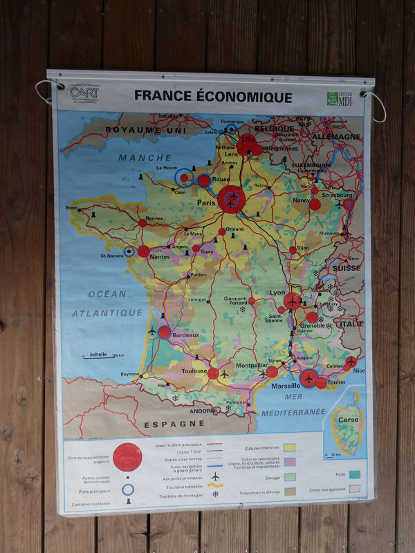 Carte scolaire poster vintage France édition MDI