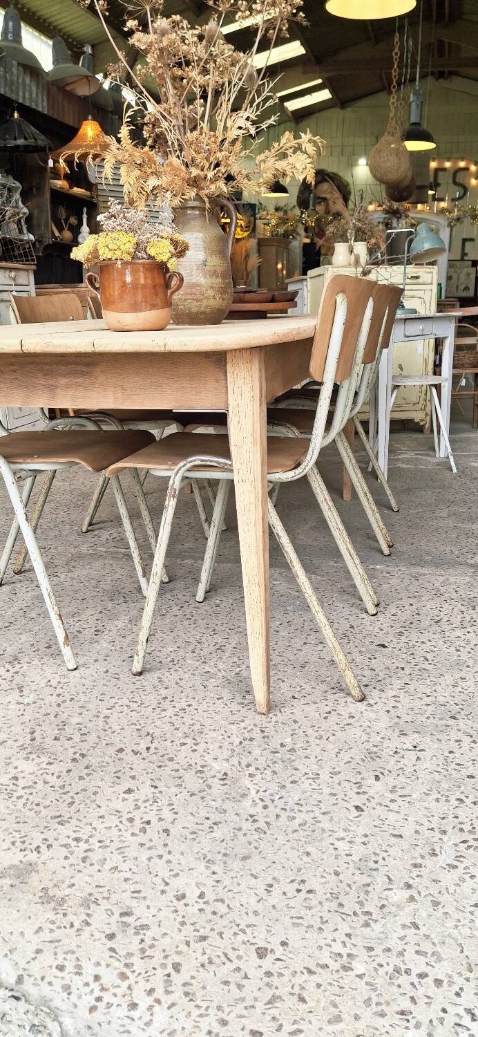 Chaises industrielles