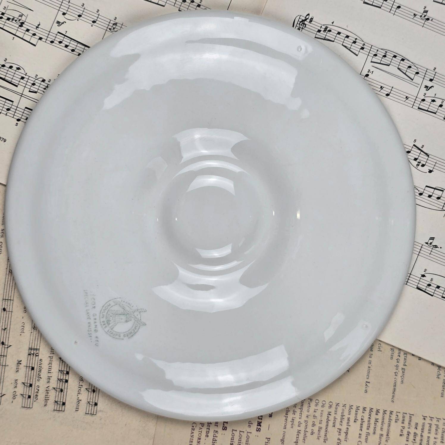 Set of 6 Moulin des Loups oyster plates – vintage green earthenware