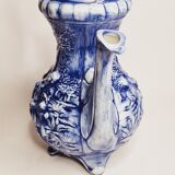 Large vase with antique decorations in relief, 30 cm