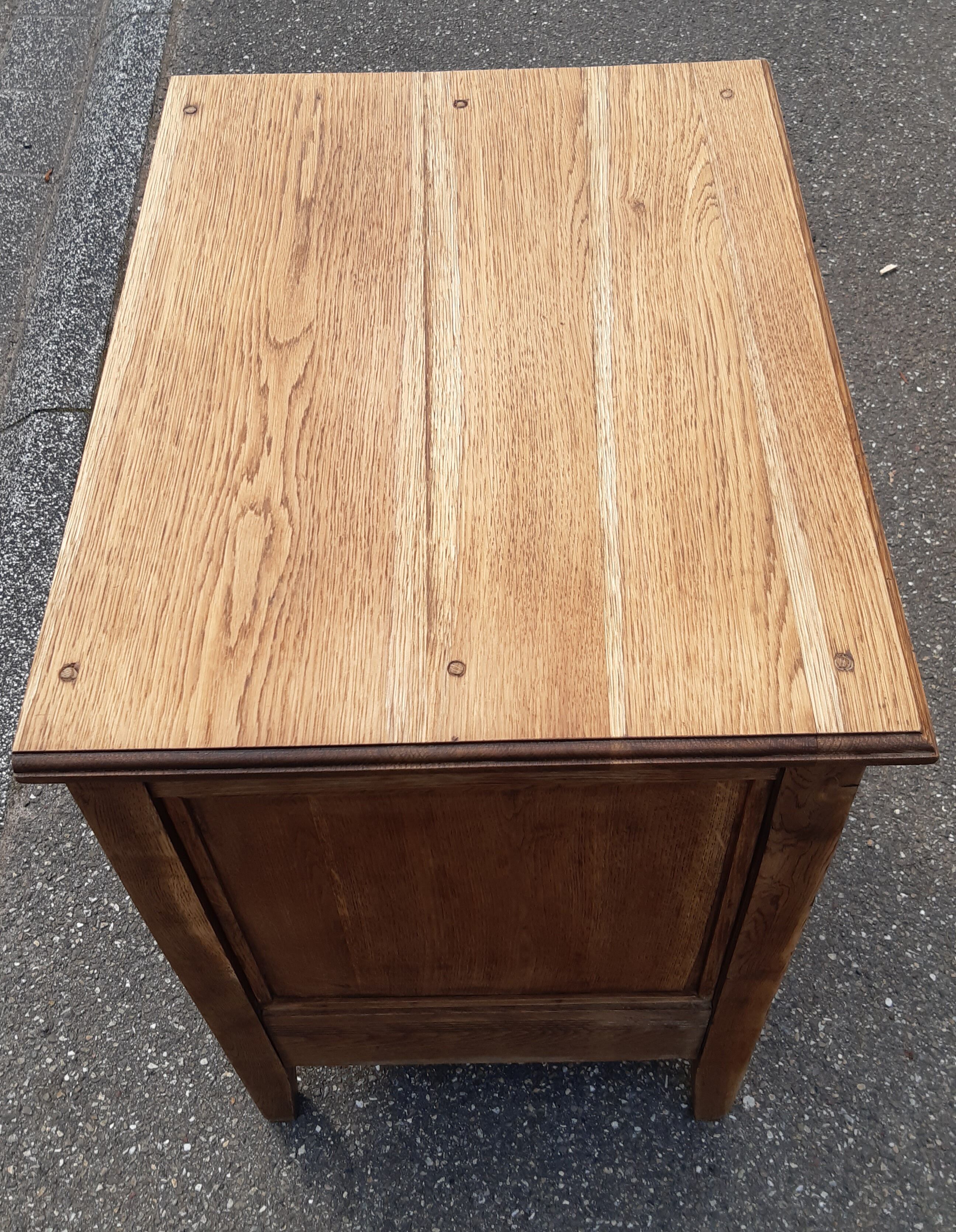 Loom furniture with drawers