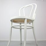 No. 18 White Chairs by Michael Thonet, Set of 4