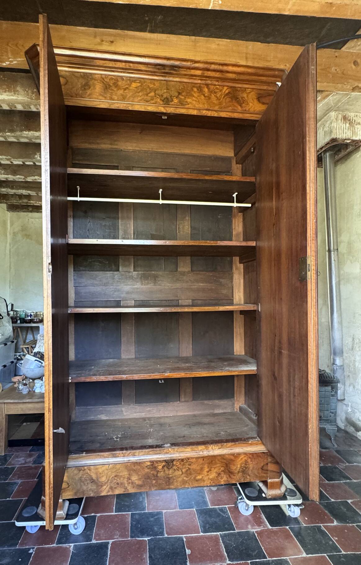Antique Louis-Philippe wardrobe in walnut burl