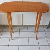 Scandinavian compass leg bean table