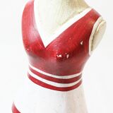 Small wooden mannequin
