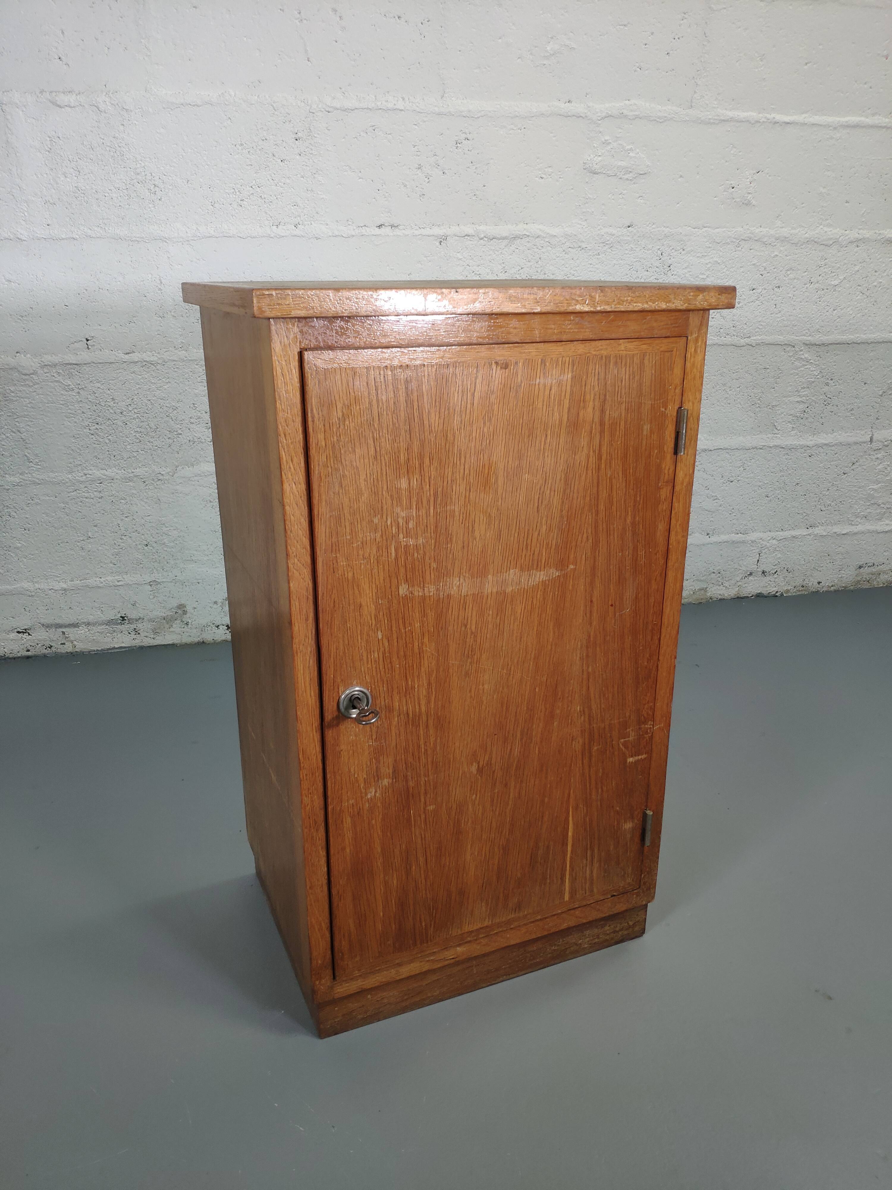 Old cabinet binder a door