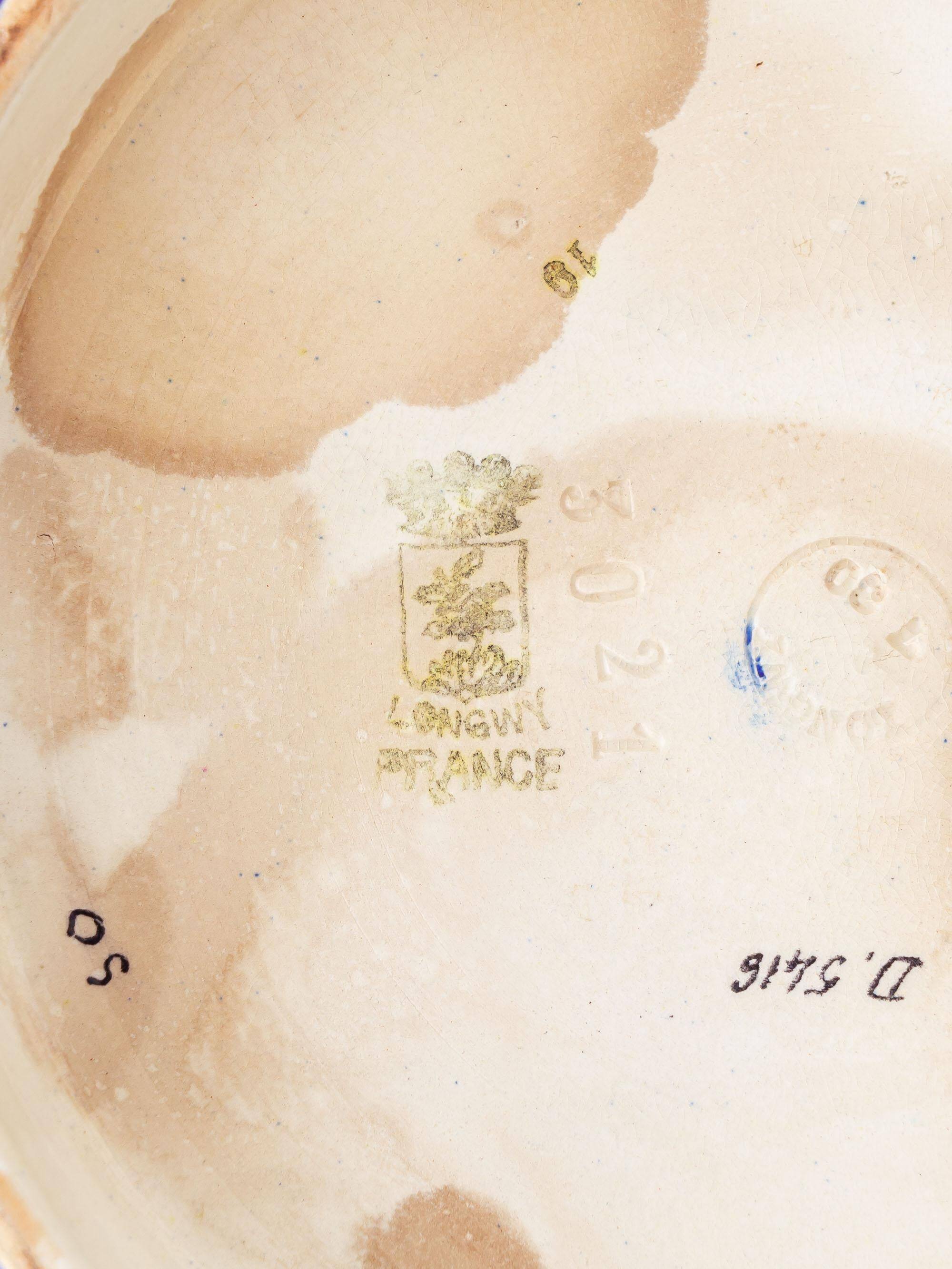 Enamelled cloisonné bowl Art Deco from Longwy, France with daisies, 1930.