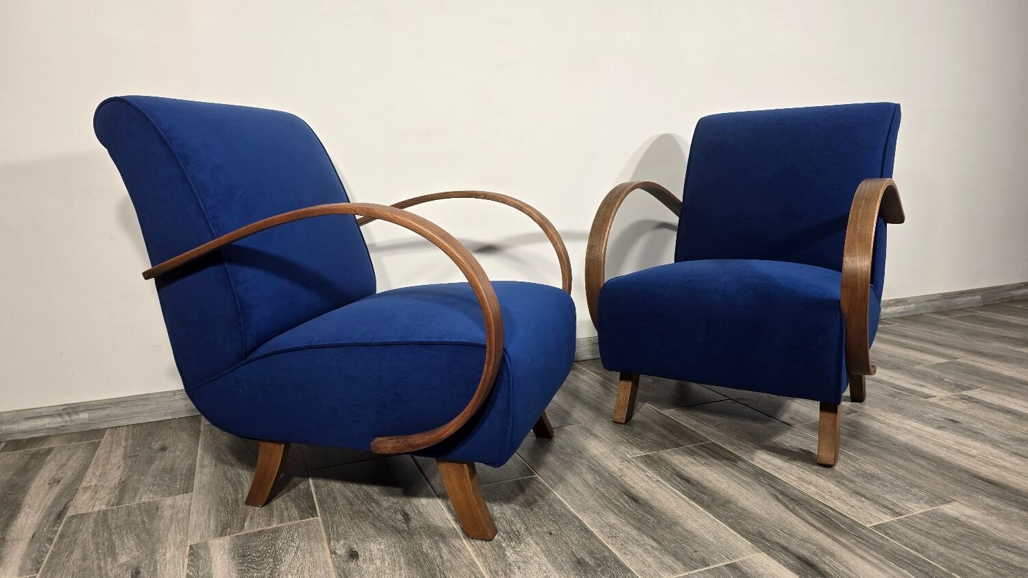 Lounge Chairs from Jindrich Halabala, 1940s, Set of 2