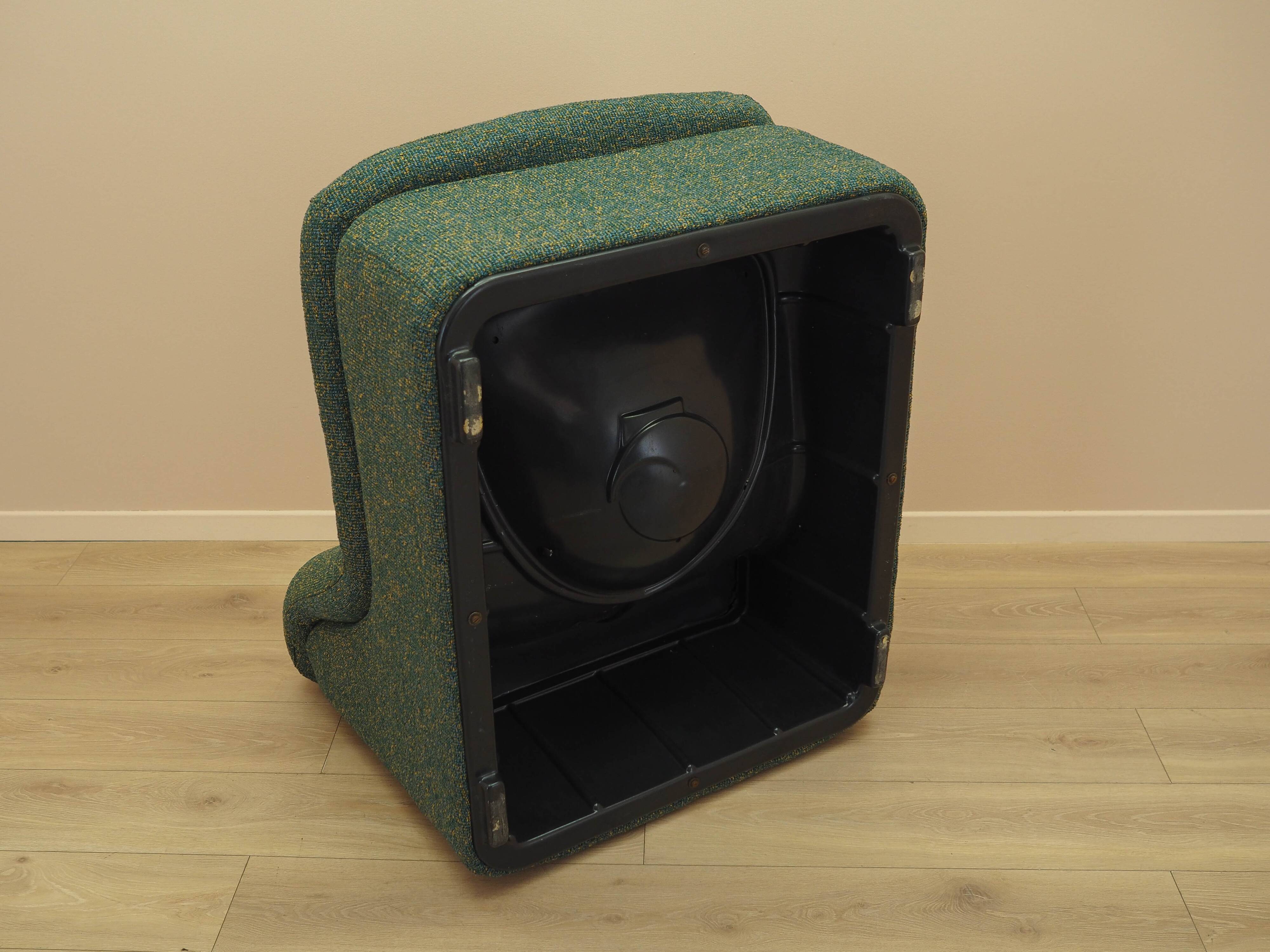 Green armchair, Italian design, 1970s, made in Italy