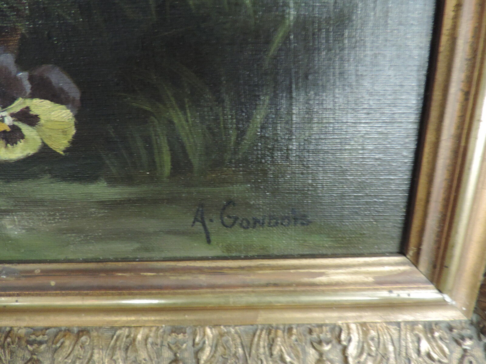 Table XIX th century: /S/ T Nature dead to the flowers sign A Gondois.