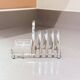 Porte-toast en argent massif Art Déco avec plateau assorti, beurrier en cristal et couteau.