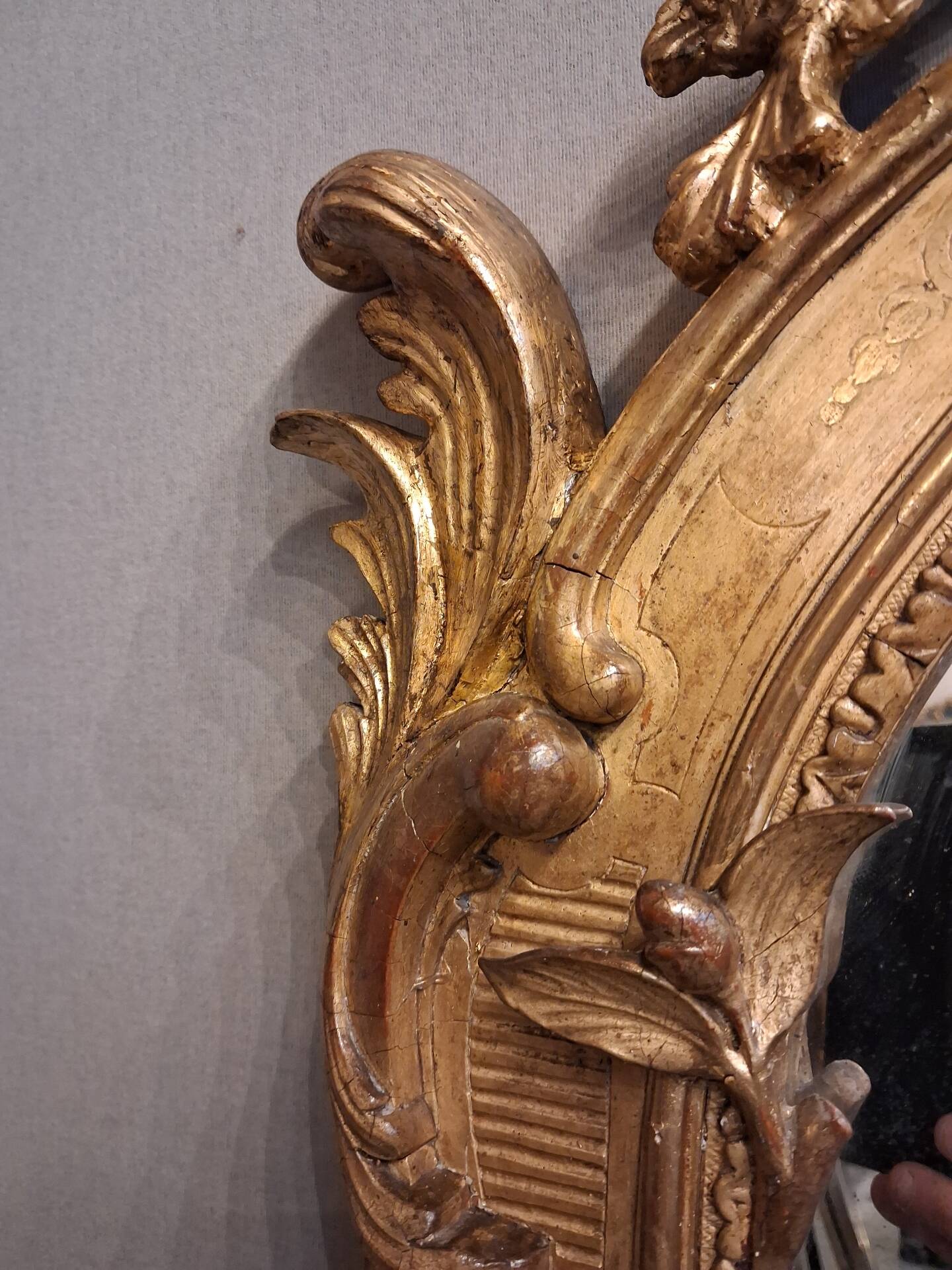 19th-century mirror 132 x 90