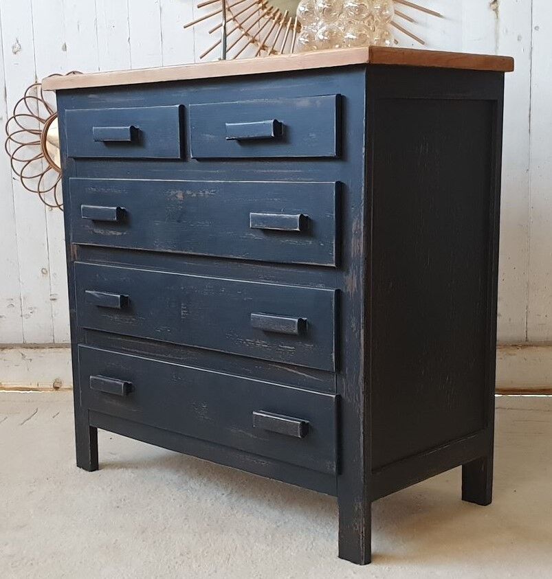 Commode vintage
