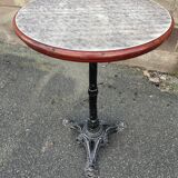 Bistro parisian table