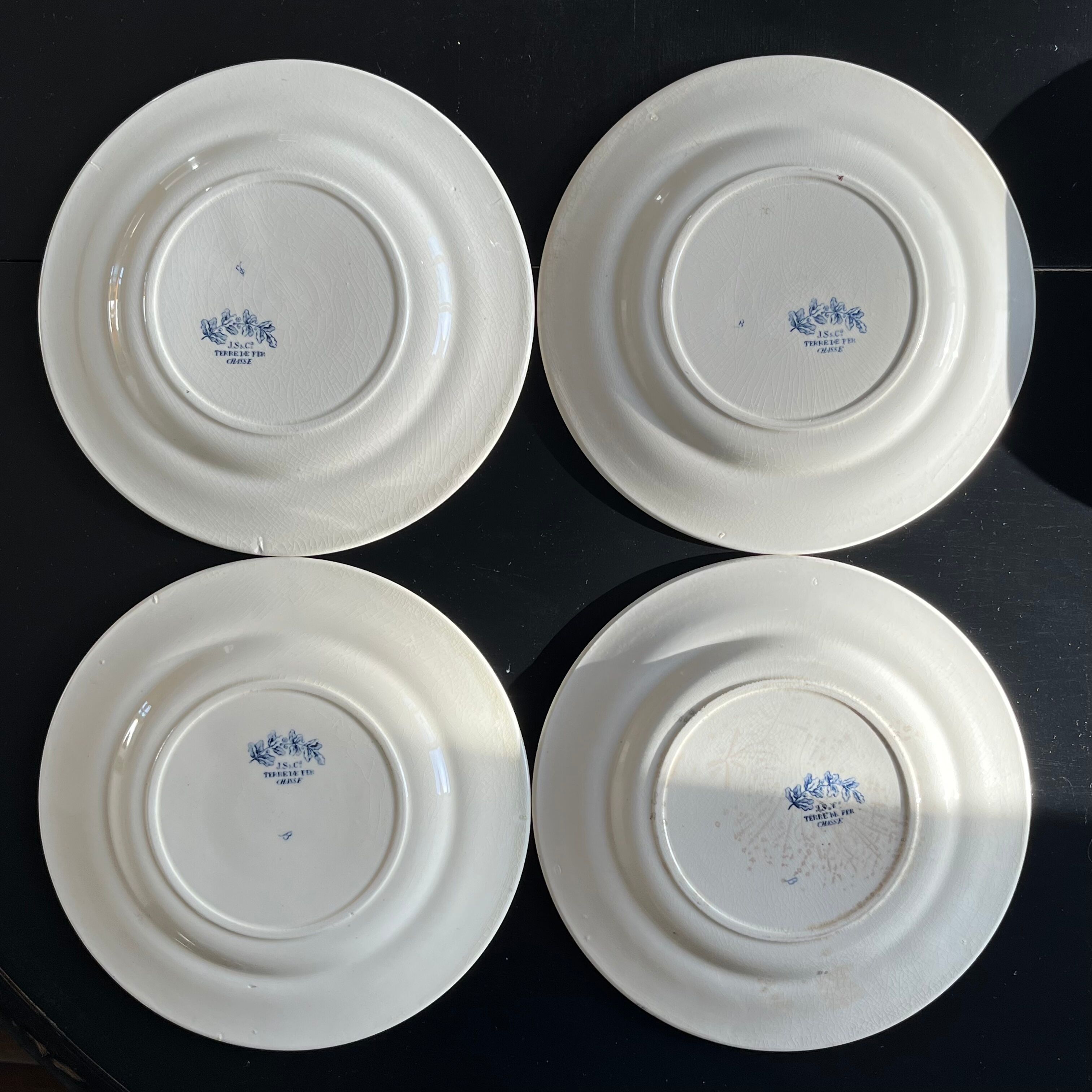 Series of 8 flat plates "Hunting"