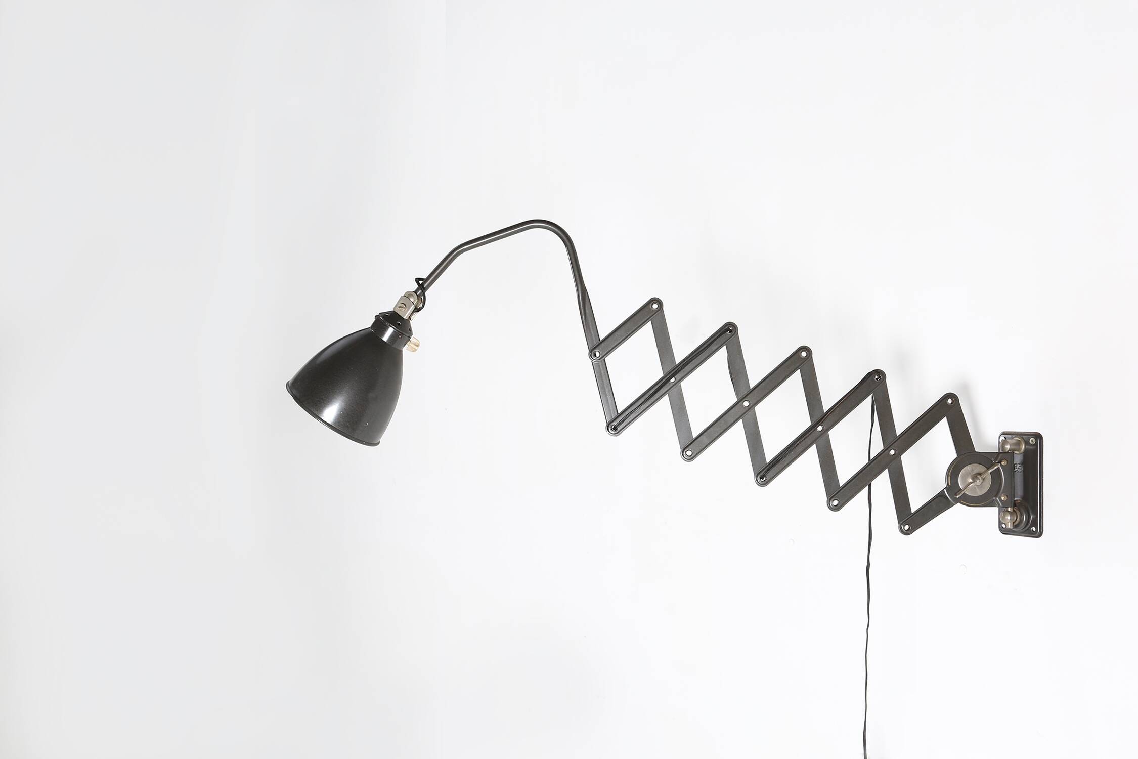 Bauhaus black metal agi belgium scissor wall lamp ca. 1920