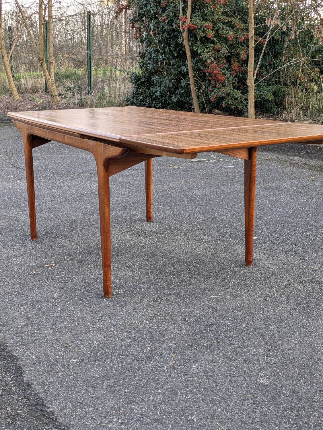 Vintage Teak dining table, "Paris TV cabinet" 1960 + extensions