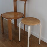 White mullca stool