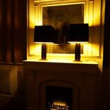 Paire de lampes de table JLB Hollywood Regency en laque noire et laiton doré, 1970s