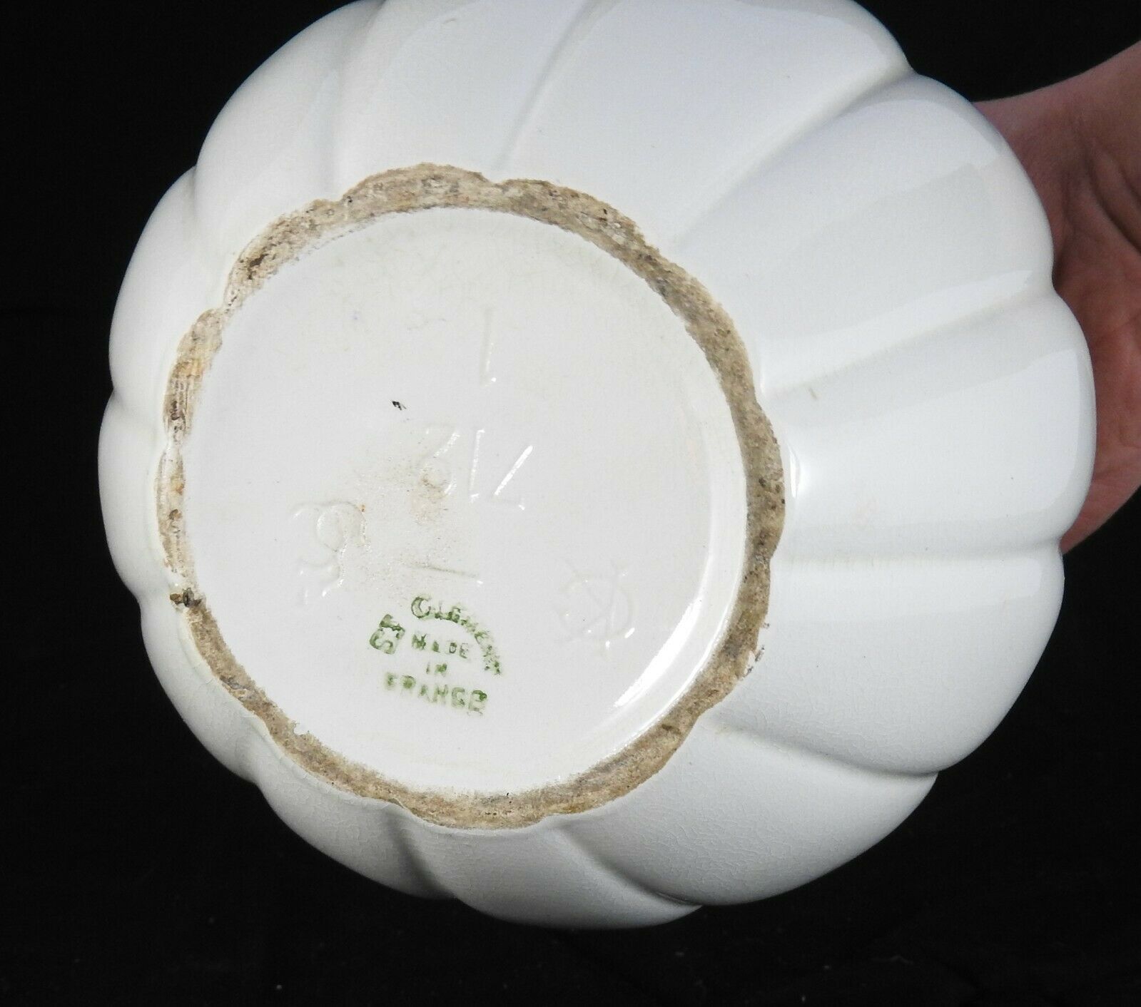Vase boule à godrons