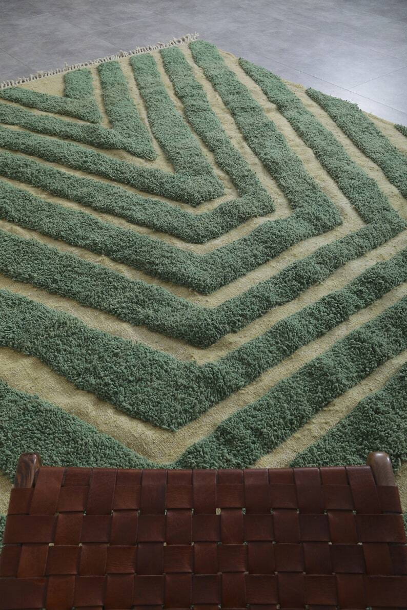 Authentic handmade Berber rug, size 1.5/2.5 m.