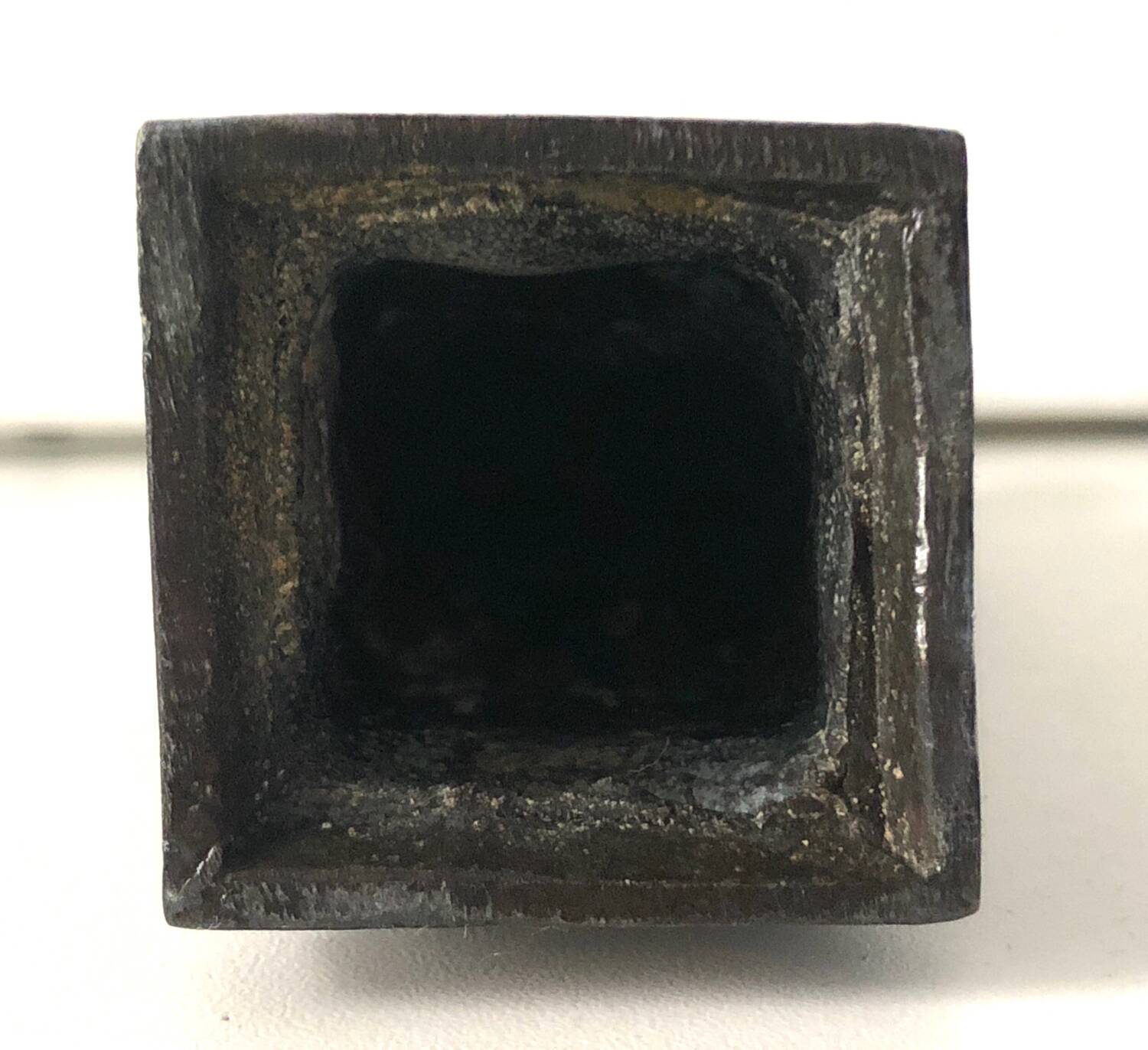 Sculpture of the crowned Virgin and Child