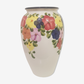 Patterned vase