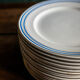 Lot de vaisselle en faïence d'Onnaing 16 assiettes 1 plat 1 saladier