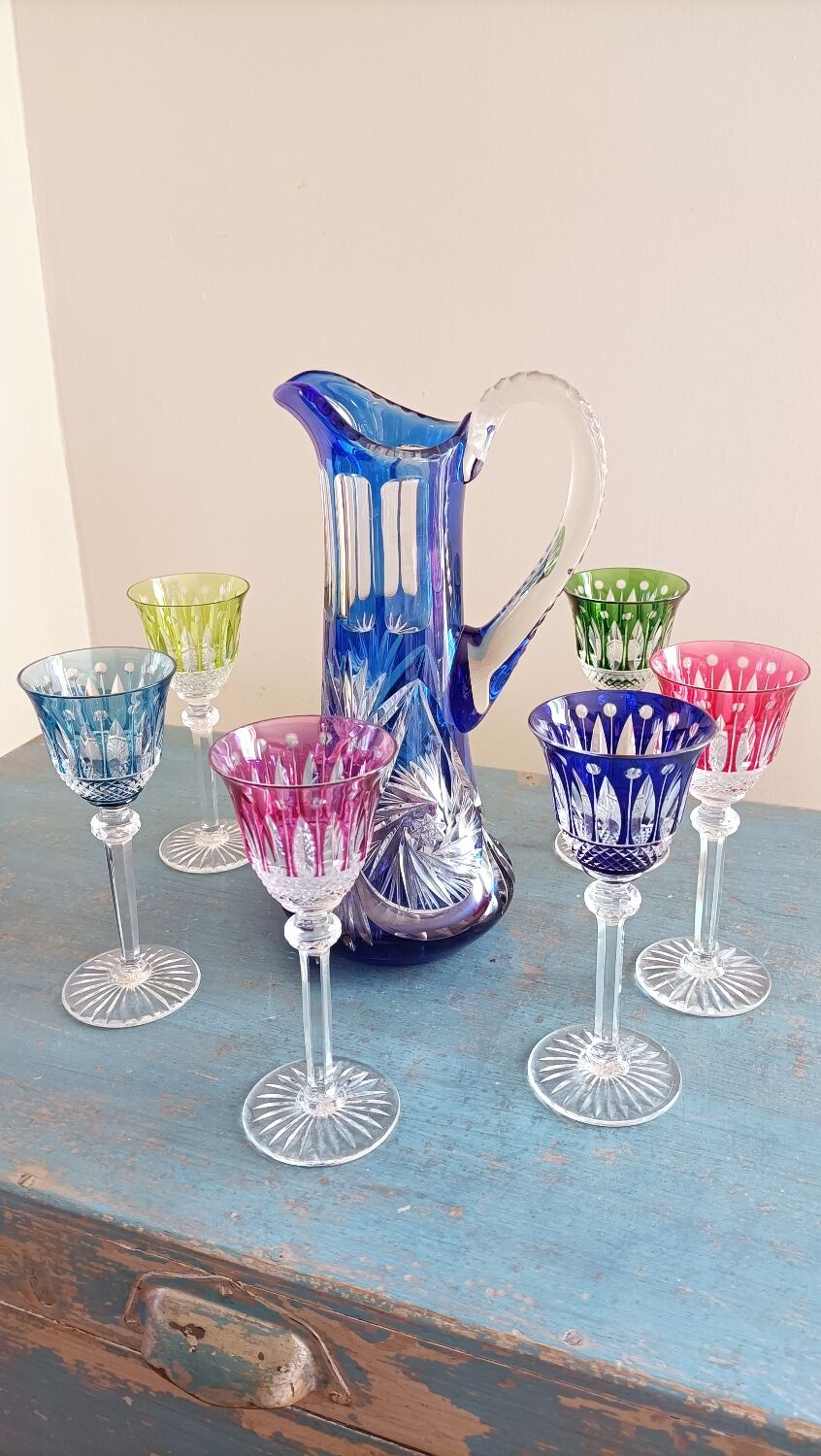 6 Saint Louis lined crystal wine glasses, Tommy model