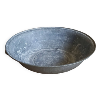 Planter Large round zinc basin with two handles