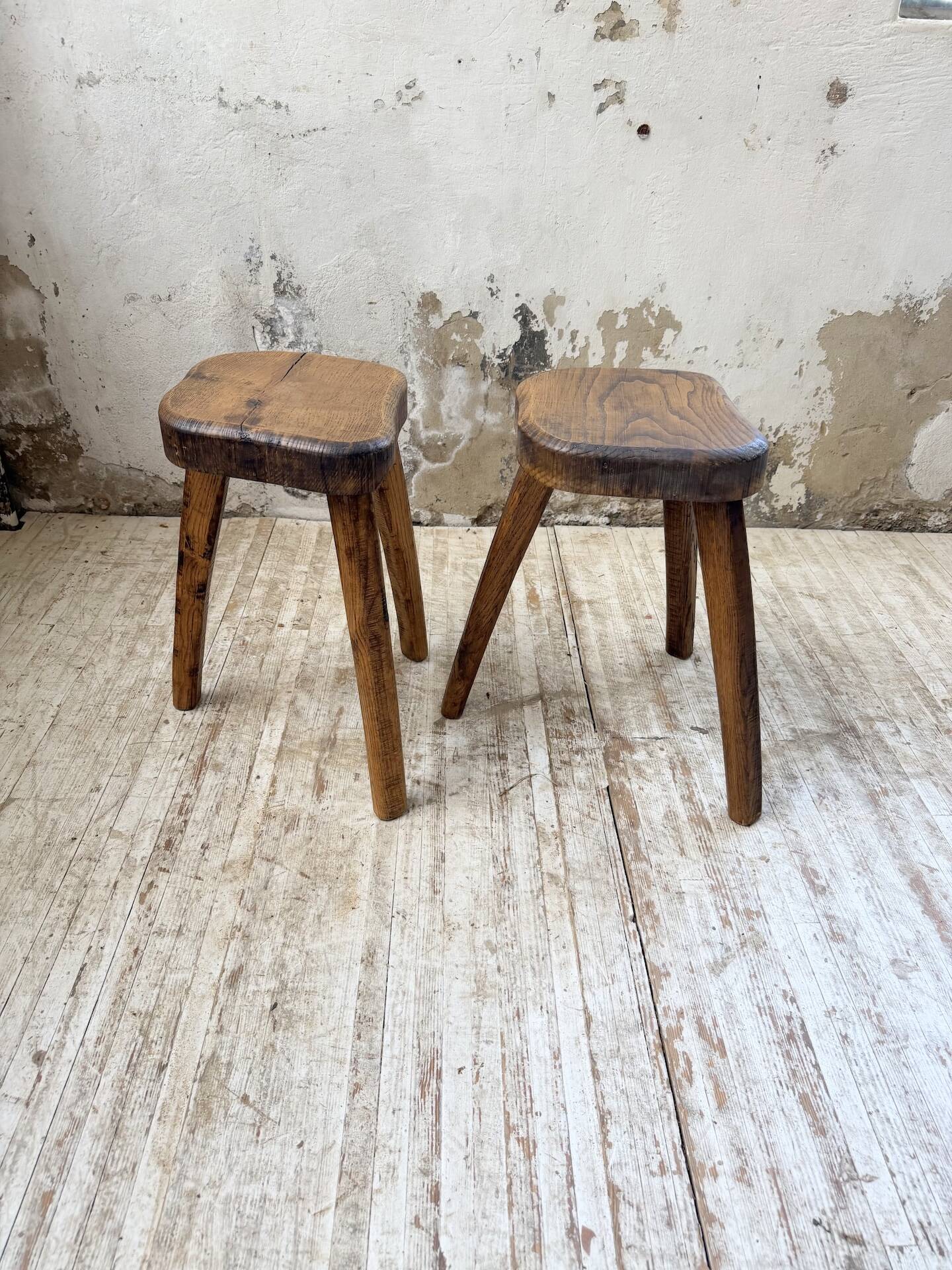 Paire de tabourets Henri Bataille chêne