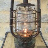 Kerosene lamp The Parisian beautiful condition