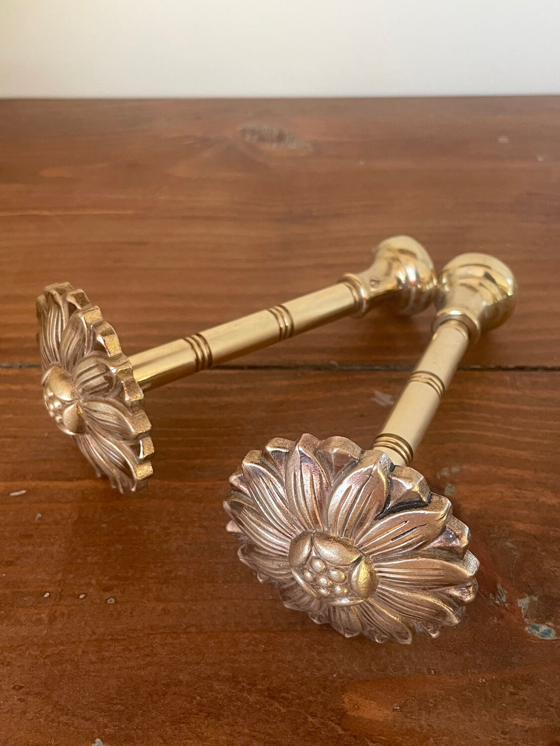 2 golden brass hooks with flower curtain tiebacks