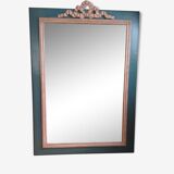 Ribbon mirror